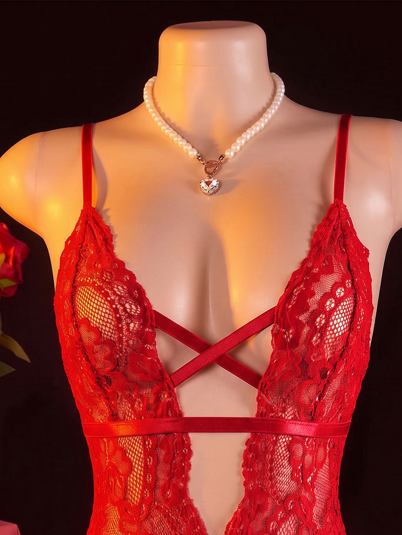 섹시한 여성용 속옷, 이국적인 스타일의 등 부분이 파인 - Lingerie 리뷰 및 가격
